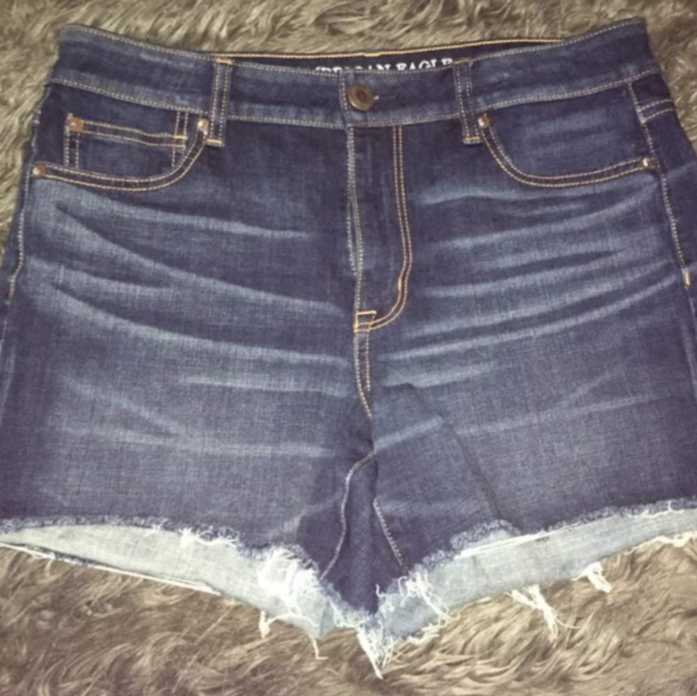 American eagle high rise shorts